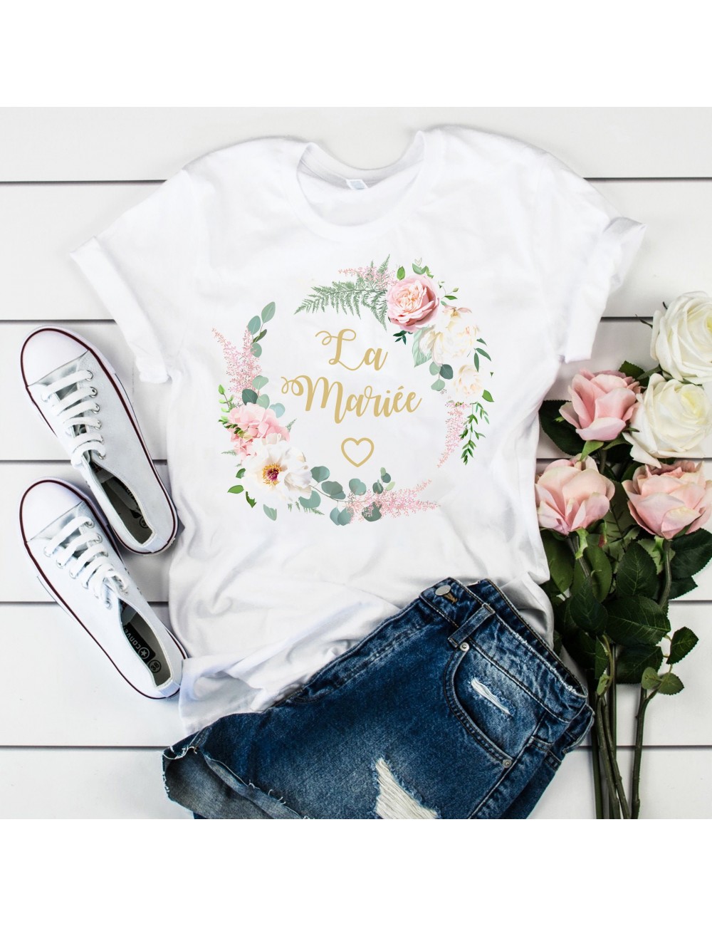 T-Shirt blanc pour femme La Mariée EVJF Couronne végétale de fleurs roses 14 